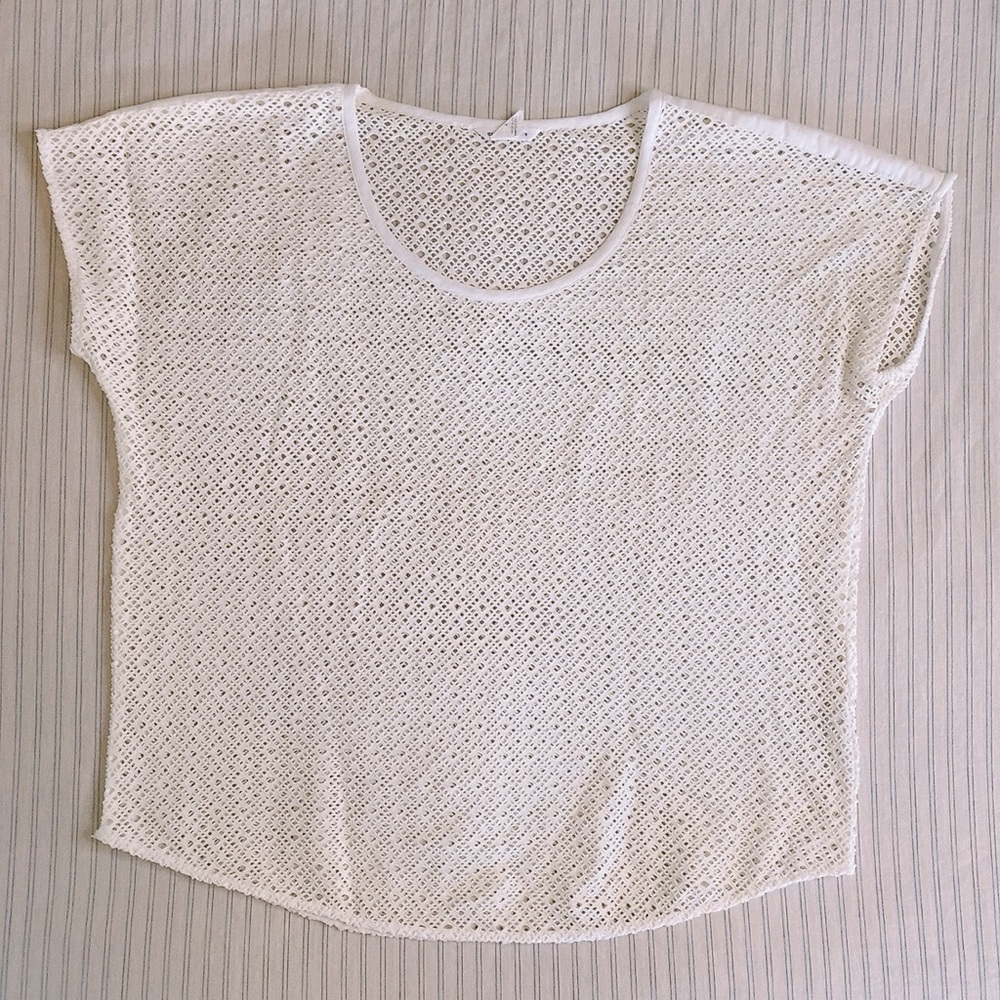 Club Monaco White Knit Lace Tee size Small